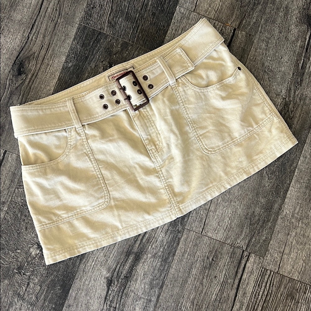 Abercrombie & Fitch Stylish Corduroy Mini Skirt with Belt